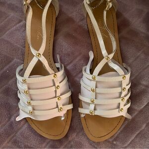 Marc Fisher White Sandal, Strappy, Size 9M.  Excellent!